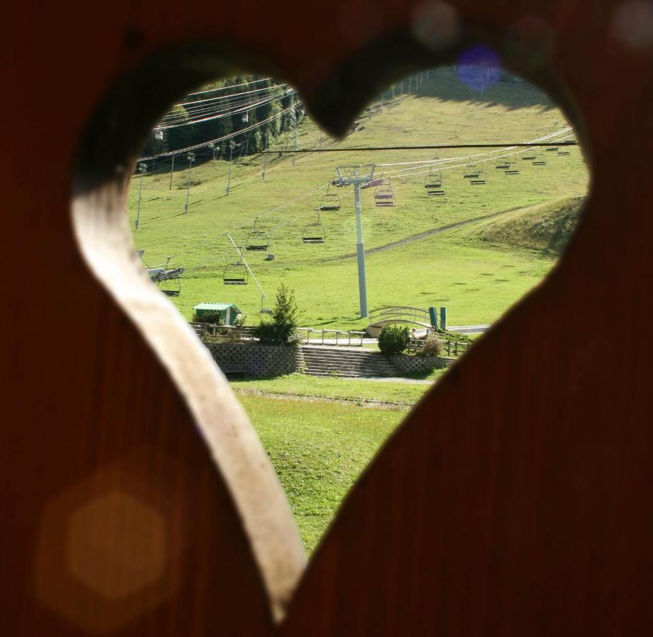 Simply Morzine - Chalet Carving 外观 照片
